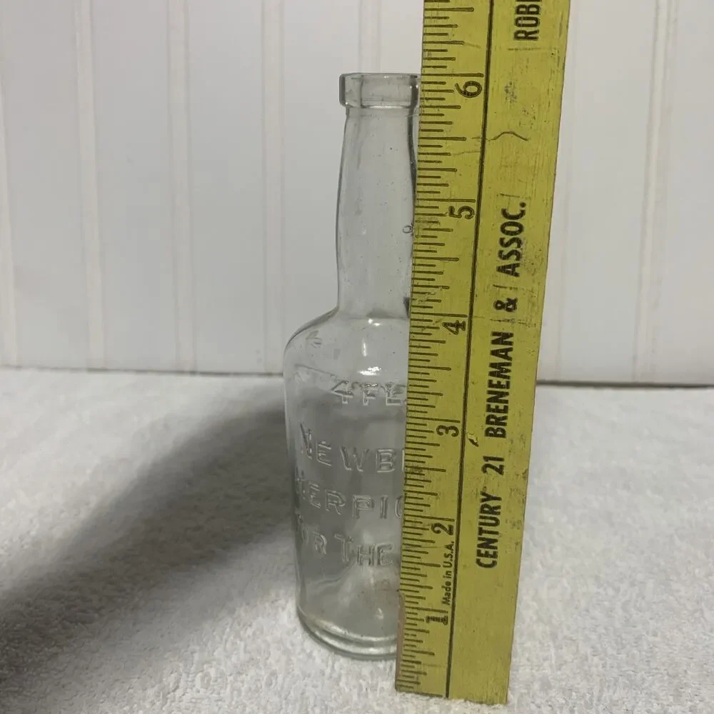 Antique Bottle Newbro's Herpicide For The Scalp 4 Oz Bottle